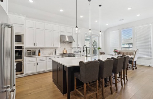 Boerne Casa | Boerne Cozy Getaway 3 BR 3 1/2 Bth Boerne Getaway & mins. away from San Antonio