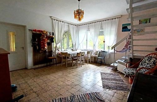 Balatonfenyves Casa | Bohémfészek Vendégház