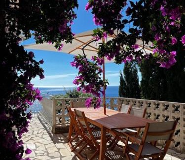 Antheor Apartamento | Bohème Beach Villa with seaview & private garden, Antheor