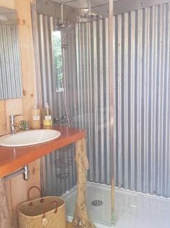 Berson Cama Y Desayuno | Boheme Glamping Experience