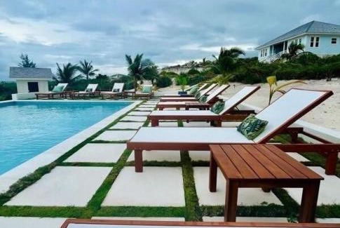 Governor's Harbour Casa | Bohemia Two Bedroom home