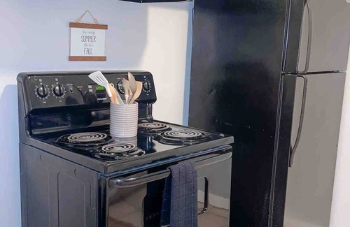 Florence Apartamento | Bohemian Escape Steps away from DT 1/1