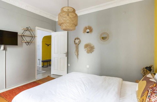 Nisantasi Apartamento | Bohemian Flat in Nisantasi with Central Location
