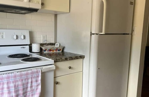 Crescent Lake Apartamento | 236J) Bohemian Lakeview Retreat!