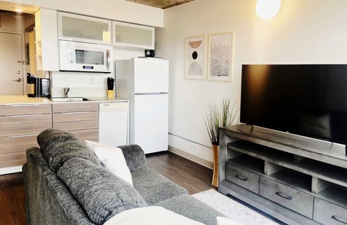 Jefferson Park Apartamento | Bohemian Studio Gem Near Downtown