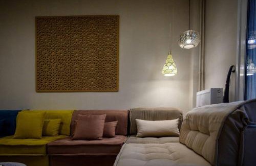 Nea Smirni Apartamento | Boho 2 bdr luxury meets the East