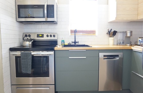 Coral Harbour Apartamento | Boho-Baha 2Br Retreat Near Airport