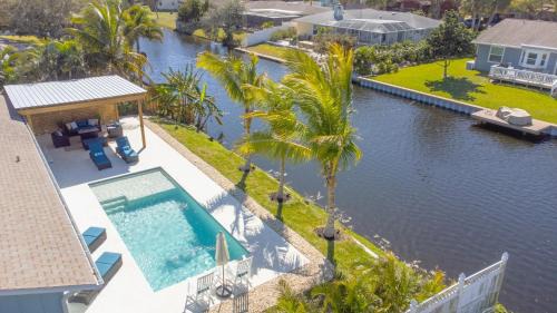 Palma Sola Casa | Boho Beach House