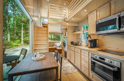 Mentone Casa | Boho Bungalow-unique & cozy tiny home