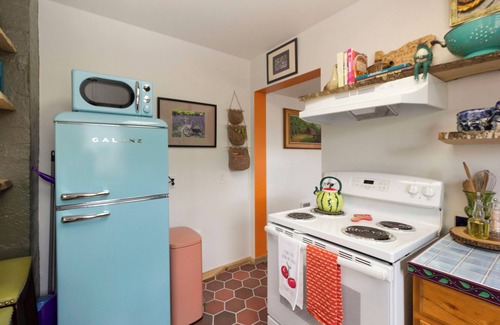 Silverton Casa | Boho Bungalow w/Hot Tub 4 Blocks From Downtown Silverton