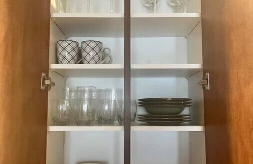 West End Condominio | Boho chic condo 5 min to downtown gated community free parking pool