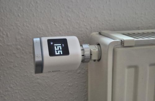 Markkleeberg Apartamento | BOHO CHIC Markkleeberg, in Seenähe, Familien Apartment, 8 min ins Leipziger Zentrum mit S-Bahn, Großer TV mit X Box