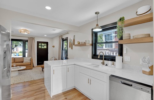Shandon Casa | Boho-chic themed bungalow in charming Shandon Columbia, SC.