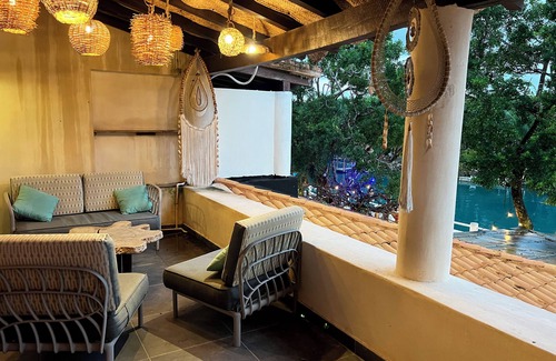 Puerto Aventuras Apartamento | Boho Dolphinarium view