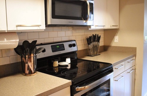 Over-the-Rhine Apartamento | Boho Loft Meets Luxury in the Heart of Cincinnati!