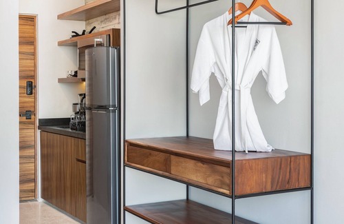 Luis Donaldo Colosio Hotel | Boho Lofts & Studios