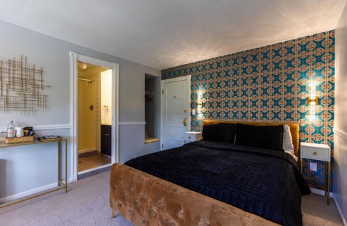Monte Rio Hotel | Boho Manor Resort - Room 24