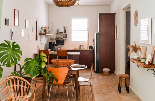 Puerta de Tierra Apartamento | Boho Oasis by the Beach