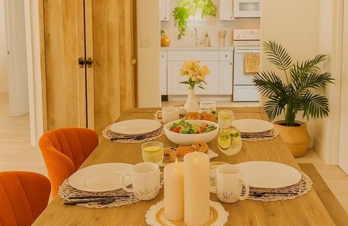 Buena Vista Chalet De Esquí | Boho Oasis in Prime Miami-Private Patio & More