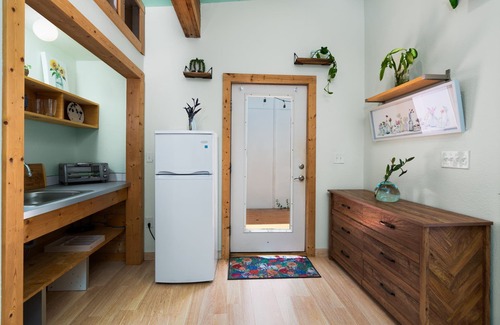 Cherrywood Casa | Boho-Ranch Retreat in Hip East Austin w Hot Tub and Cowgirl pool.