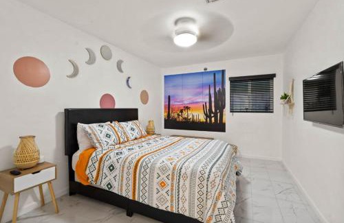 Village Grove Casa | BOHO Scottsdale Oasis Pool Hot tub