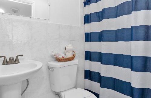 Coral Way Casa | Boho Studio in Little Havana