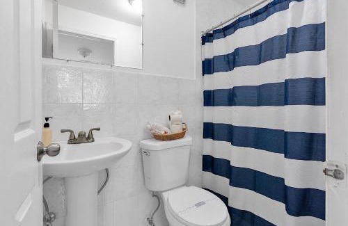 Coral Way Casa | Boho Studio in Little Havana