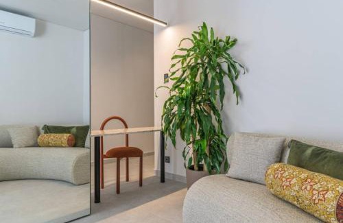 Beirut Apartamento | BOHO Studio Wild Flowers in Mar Mikhael