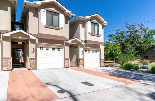 Carson City Apartamento | Boho Townhome in Carson City 10 Mins From Downtown, 30 Mins To Lake Tahoe