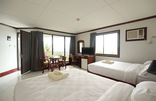 Mayacabac Hotel | Bohol Plaza Mountain Resort And Restaurant