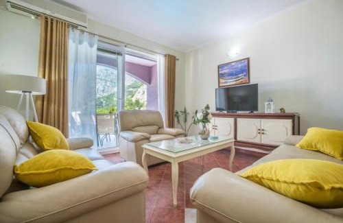 Skaljari Apartamento | Boka bay