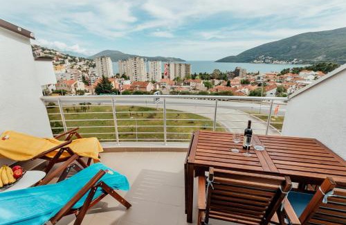 Trebesinj Apartamento | Boka View