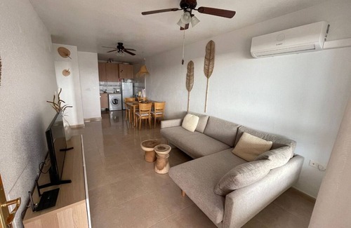 Bolnuevo Apartamento | Bol2 - Modern 2 bed apartment in Bolnuevo with communal pool