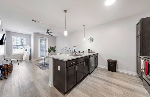 St. Peters Apartamento | Bold 2129 I Modern Apartment with Free Parking