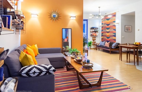 Quartier Saint-Gery - Sint-Gorikswijk Apartamento | Bold Colors! 4-bedroom apartment @5 min from Grand Place!