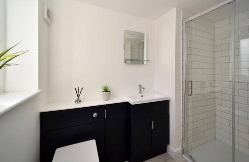 Macclesfield Apartamento | Bollin Suite - Chester Road Apartments by Premier Serviced Accommodation