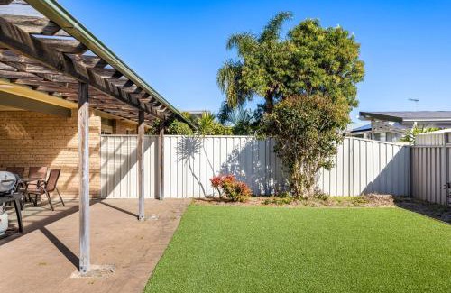 Fingal Bay Casa | Bombora Walking Distance to Fingal Beach- Farm Rd, Fingal Bay