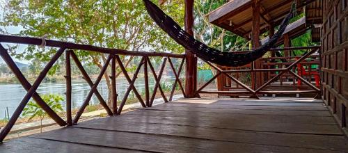 Don Det Casa | Bon Tai Oasis Bungalows