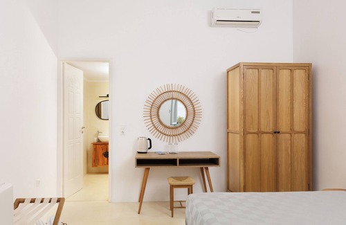 Kimolos Casa | Bonatsa Beach House Kimolos