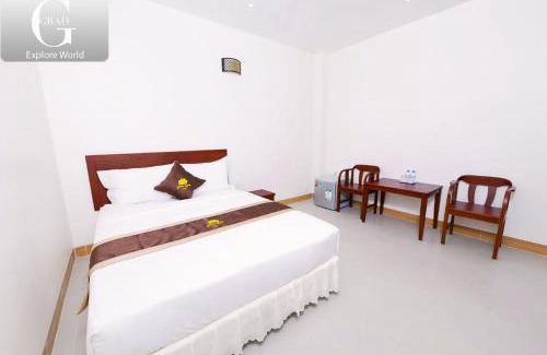 Cao Lanh Hotel | Bong Sen Xanh Hotel