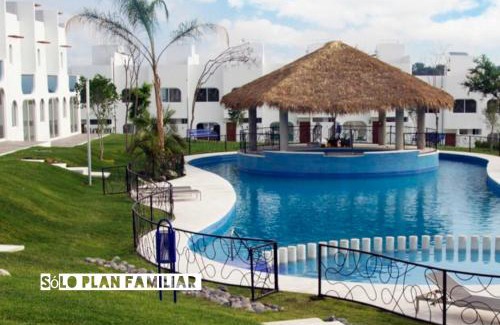 Tequesquitengo Casa | Bonita Casa en Condominio con Alberca y Acceso al Lago