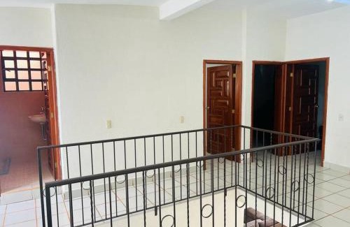 Barrio del Cerrillo Apartamento | Bonita casa en el centro con cochera.