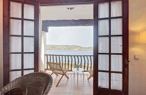 Platges de Fornells Apartamento | Bonito Apartamento con Increíbles vistas al mar
