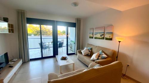 Calafat Apartamento | Bonito Bajo en Edificio Marina 1