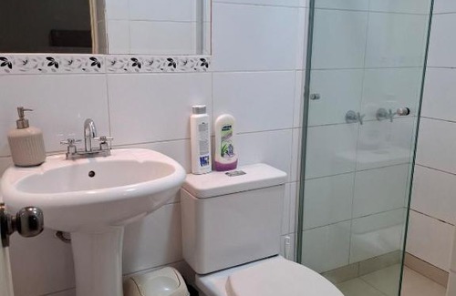 Santa Beatriz Apartamento | Bonito Departamento con estacionamiento, vista a parque y estadio nacional, muy tranquilo