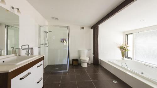 Broke Casa | Bonn Abbey - Magnificent Stone Abbey