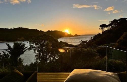 Tryphena Casa | Bonnydoon - On the Waterfront