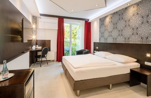 Rhein-Erft-Kreis District Hotel | Bonprix Hotel