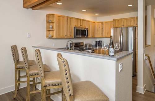 Saddle Ridge Casa | Explore Big Sky This Summer! Ski-in, Ski-out Townhome with Private Hot Tub