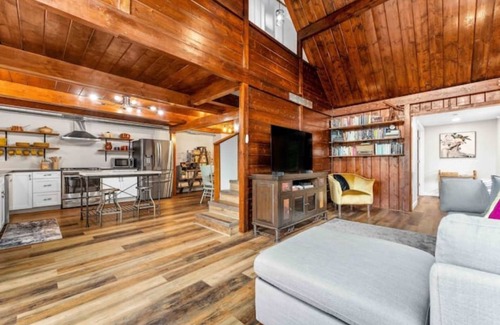 Cheat Lake Chalet De Esquí | Book-Me-By-The-Lake